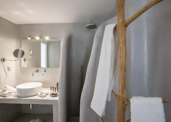 Ξενοδοχείο με διαμερίσματα Jonaz Suites *