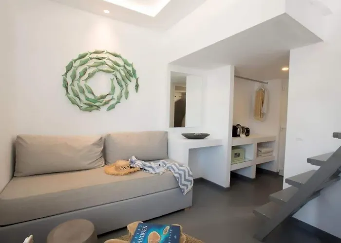 Ξενοδοχείο με διαμερίσματα Jonaz Suites Mykonos Town